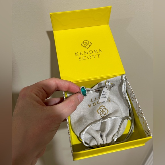 Kendra Scott bracelet NWT - Picture 2 of 3